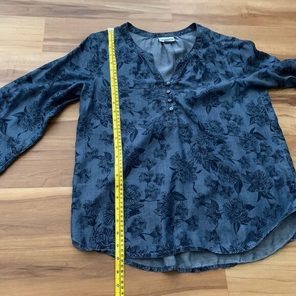 Liz Claiborne Blouse Women’s Medium Blue Long Sleeve Pullover Floral Top - Picture 3 of 8